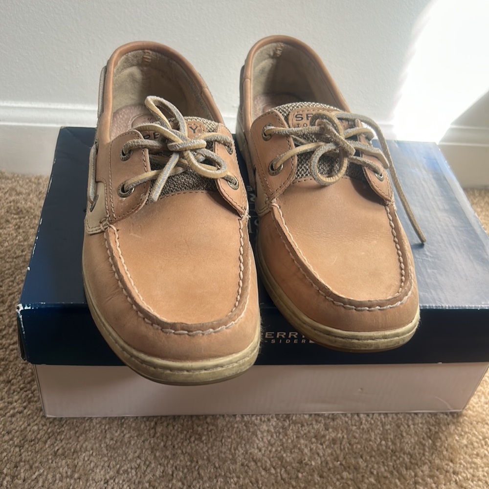 Sperry Topsider - Picture 2 of 6